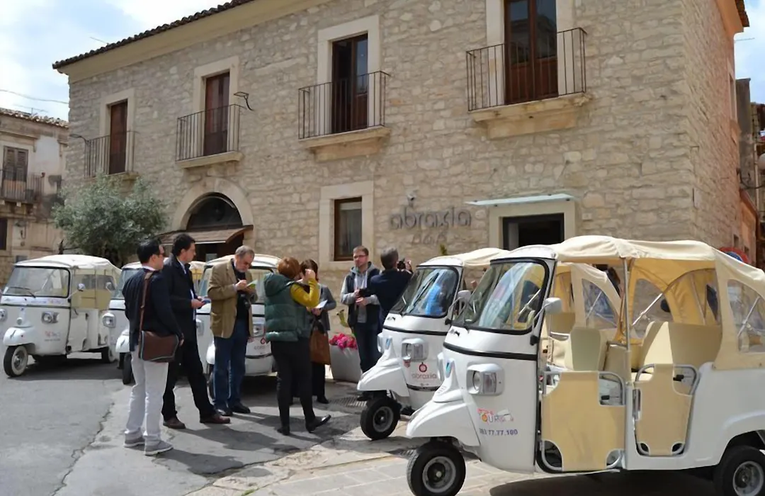 Abraxia B&B-1