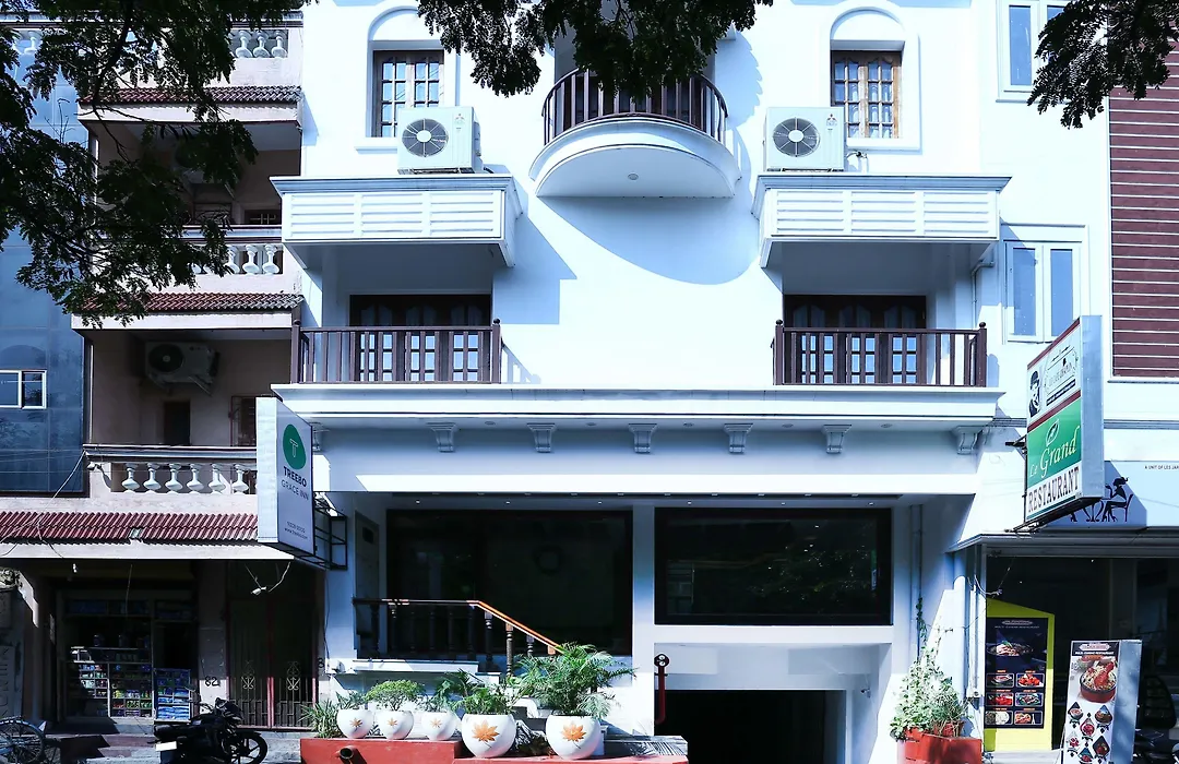 Treebo Grace Inn, 3 Min Walk From Promenade Beach-1