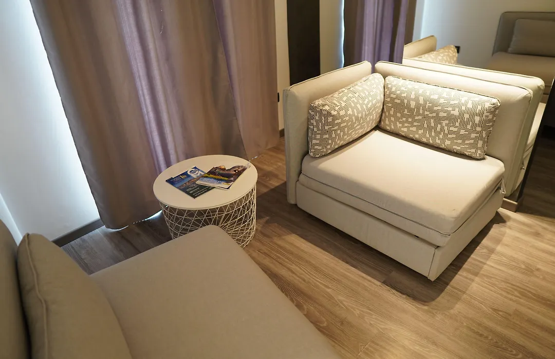 Nicadomus B&B-1