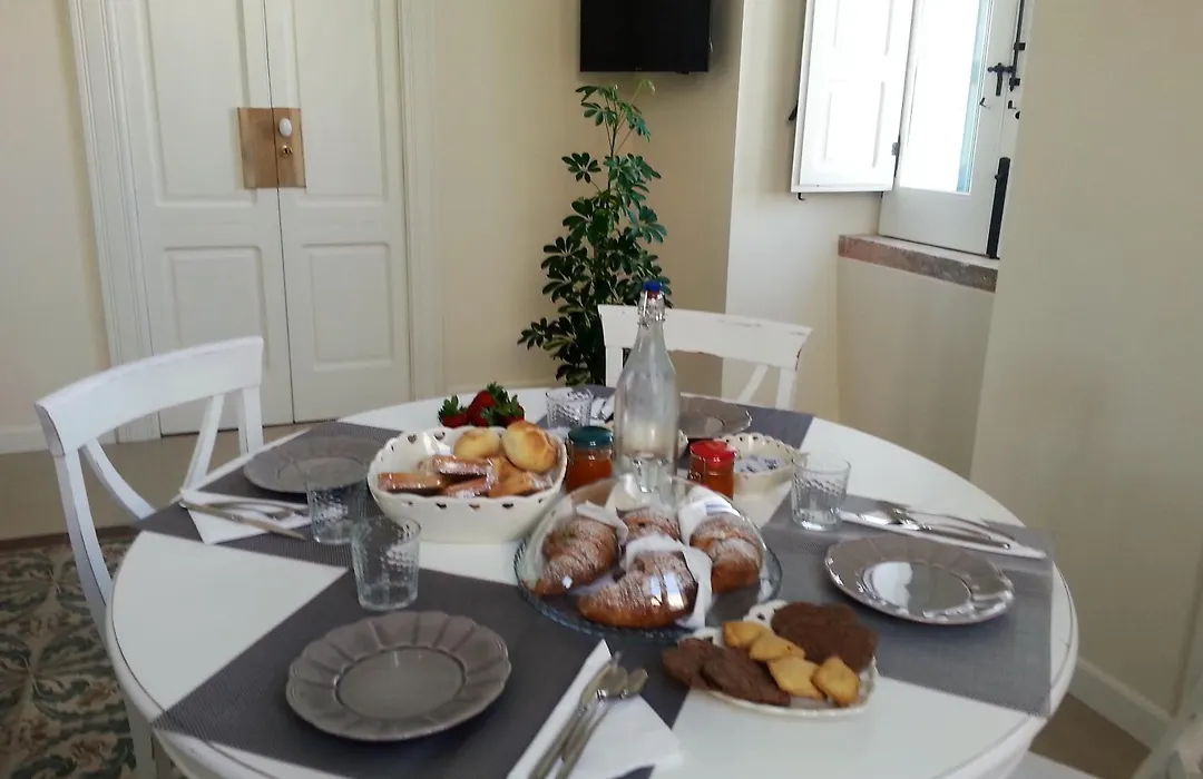 B&B Palazzo Rochira-1
