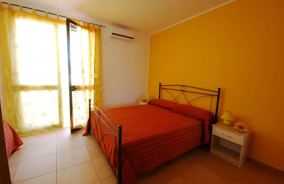 B&B Erminia - Free Parking E Mare Vicino-1