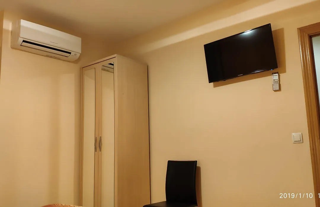 Hostal Hispanico I-1