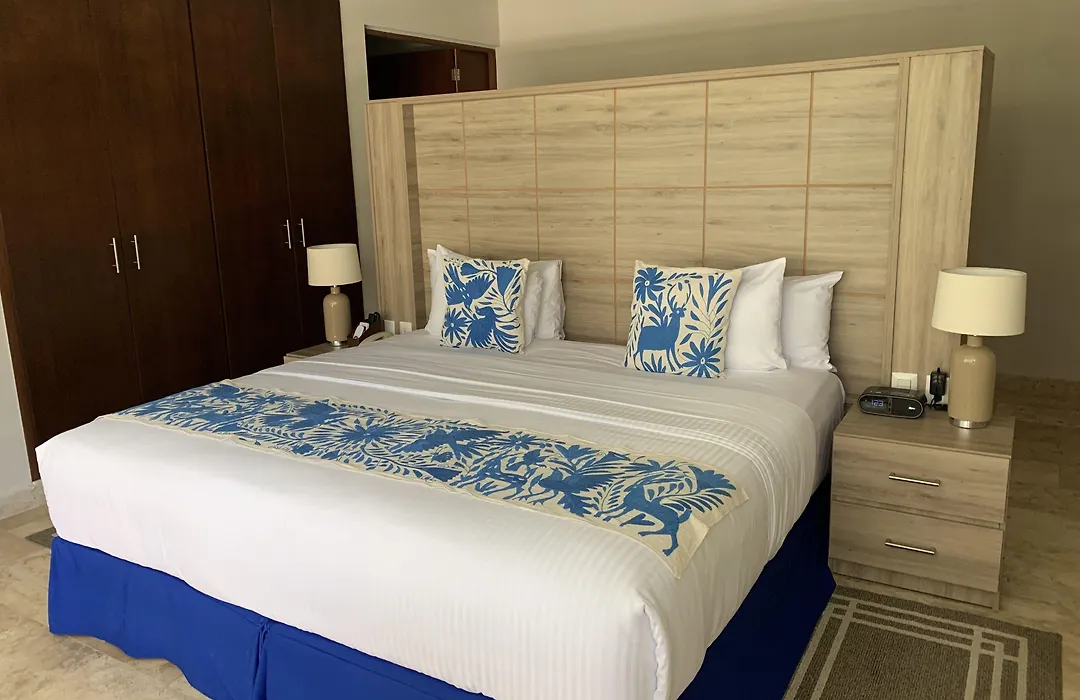 Xaha Villas Suites & Golf Resort-1