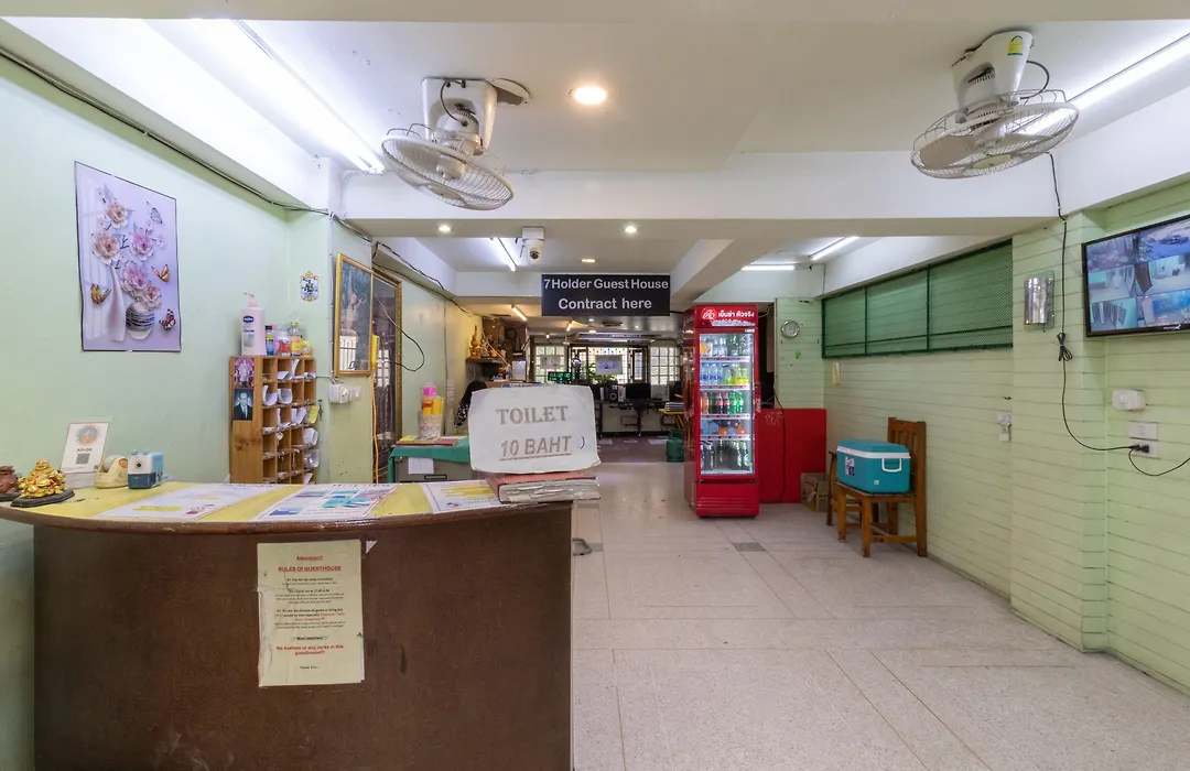 7 Holder Guesthouse-1
