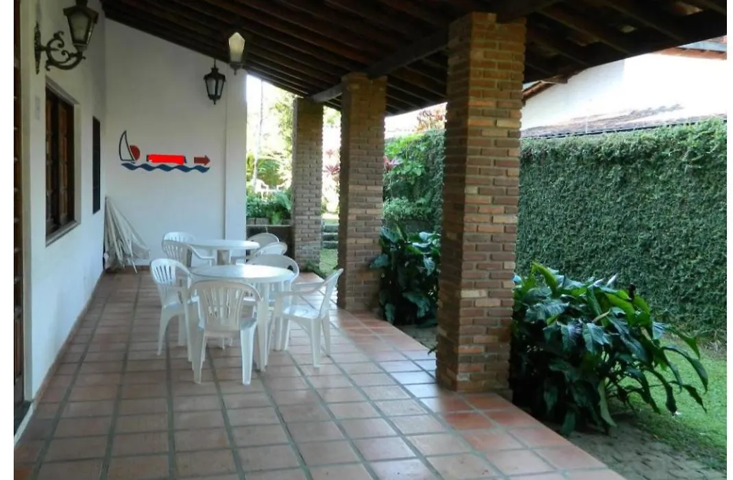 Enseada Hotel-1