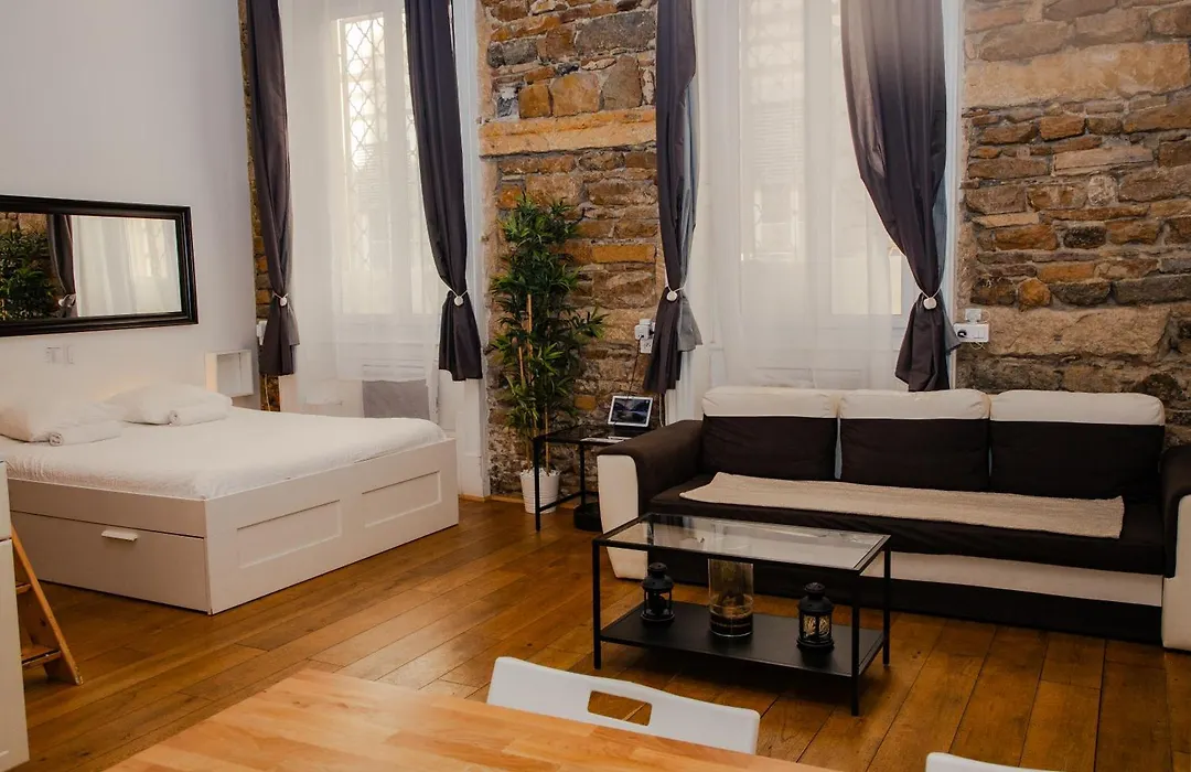 Loge De L'Opera Chambre D'Hotes-1