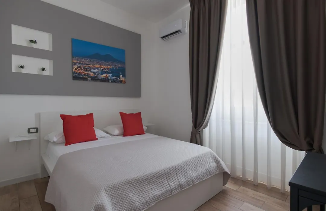 Naples Gateway Rooms-1
