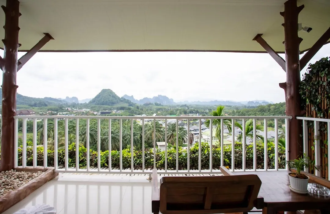 Baan Phuvara Retreat - Romantic Jacuzzi Mountain View Villas-1