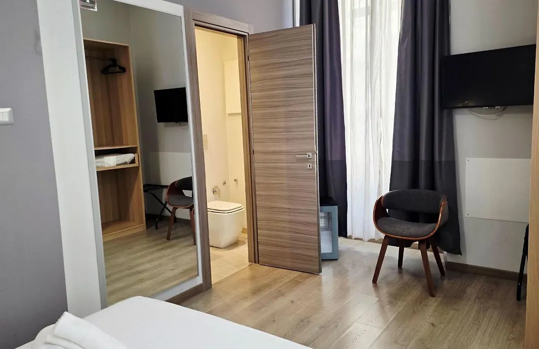Design 18 Charming Rooms-1