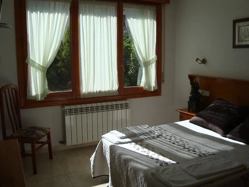 Hostal Vinuesa-1