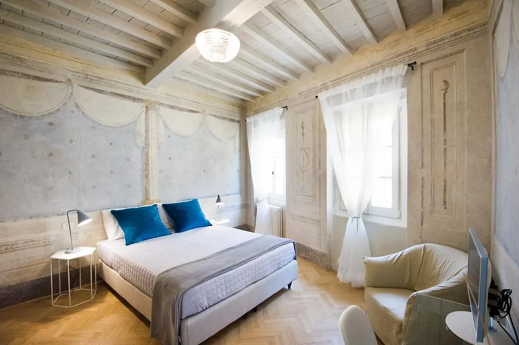 Il Piccolo Cavour Charming House B&B-1