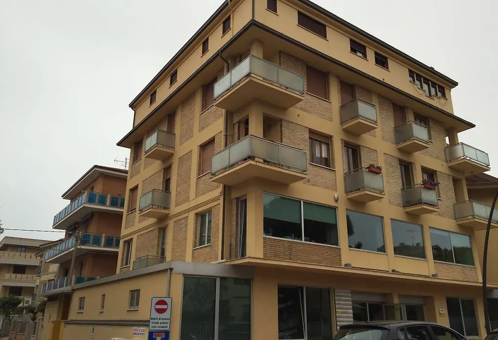 CASA VACANZE Affittacamere Senigallia 158-1