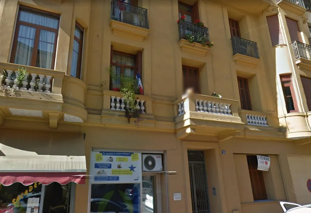Chambres Dans Guest House Centre Ville-1