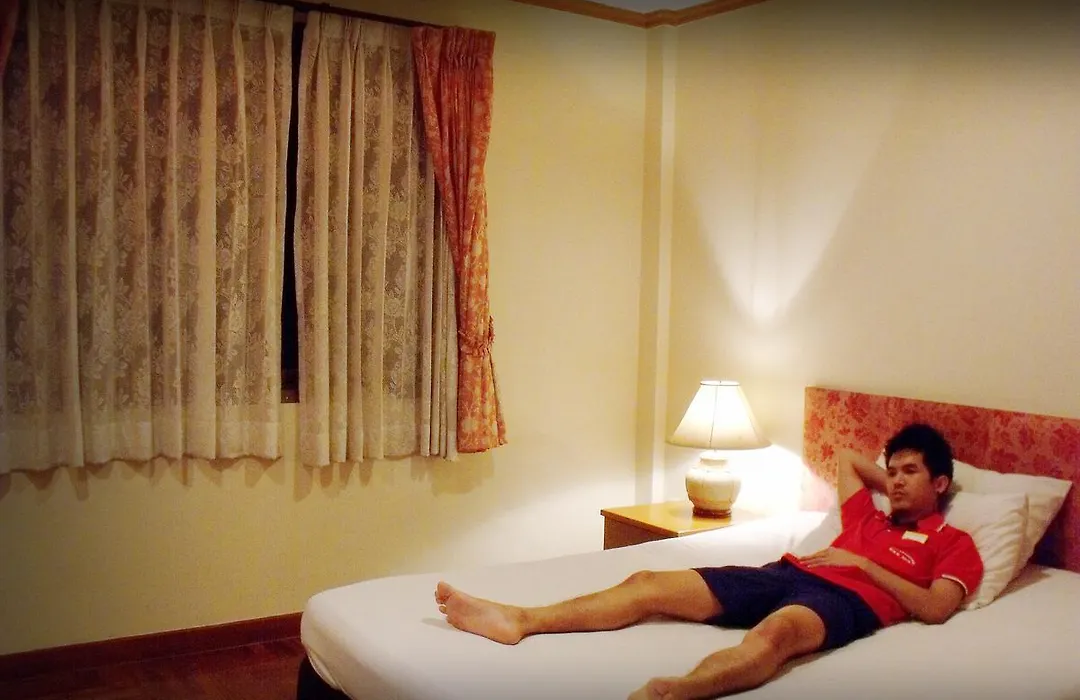 Bbb Inn-1