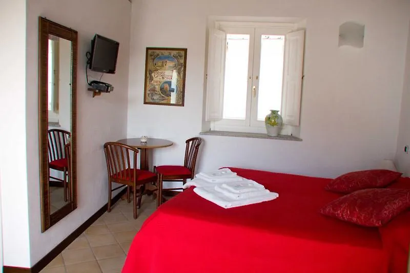 B&B Amphisya-1