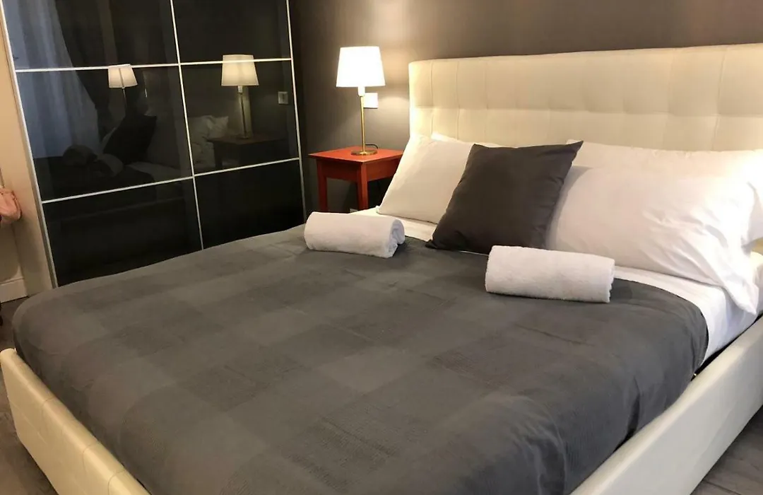 109 Suites Roma-1