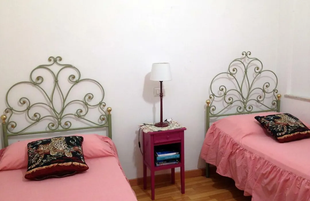 Mavi'S Bedrooms-1