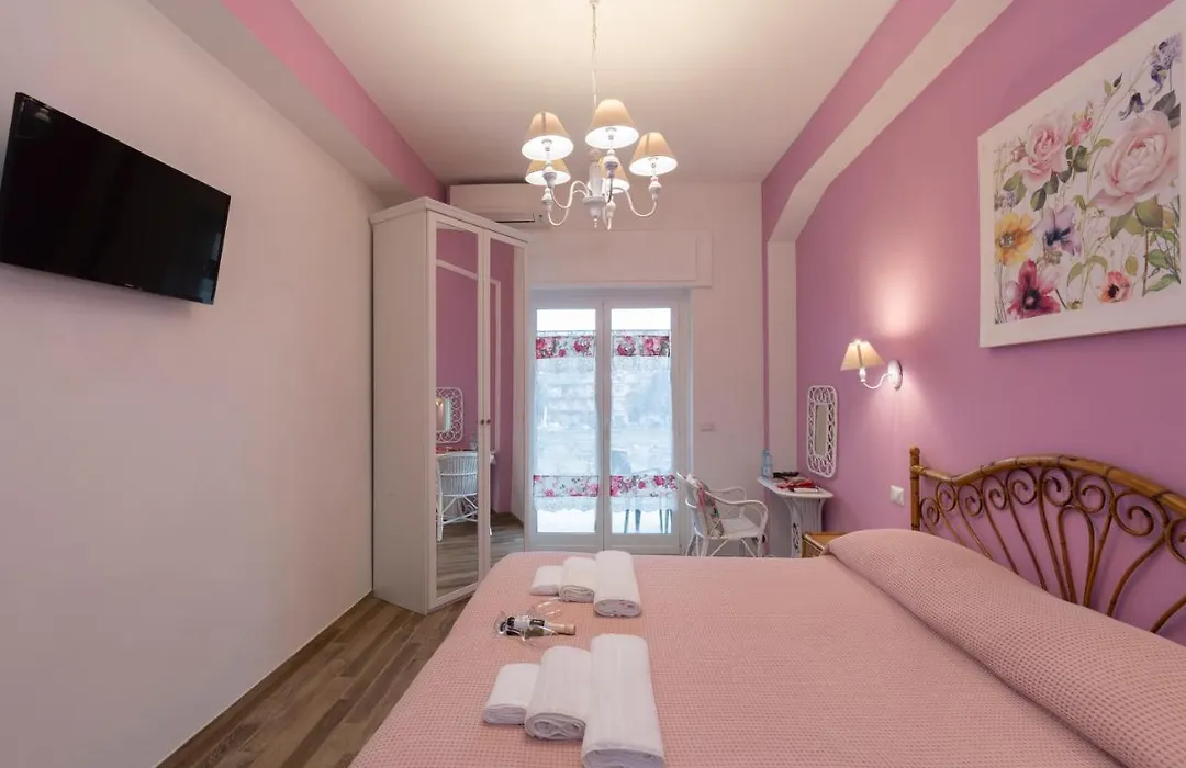 Violetta-1