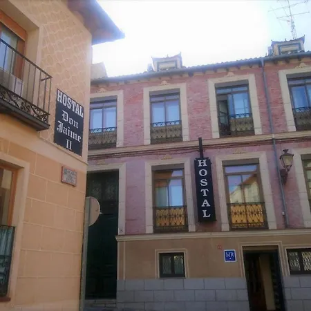 Hostal Don Jaime I y II-3