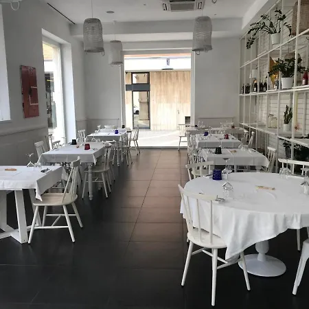 Acquapazza Restaurant&Room-2