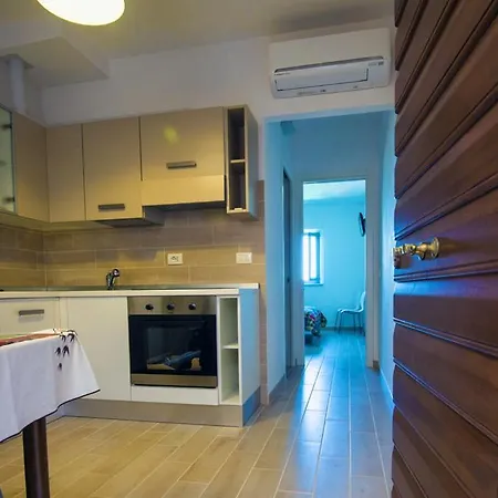 Casa Nella-2