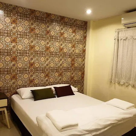 Papermoon Guesthouse-3