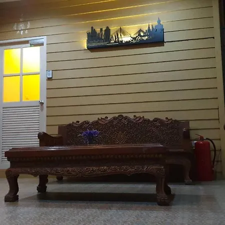 Papermoon Guesthouse-2