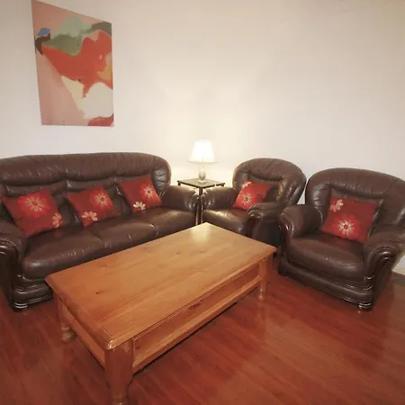 Sunny House - Melbourne Airport Home-2