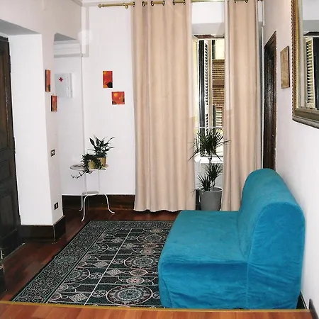 Luxury Rooms In Rome-2