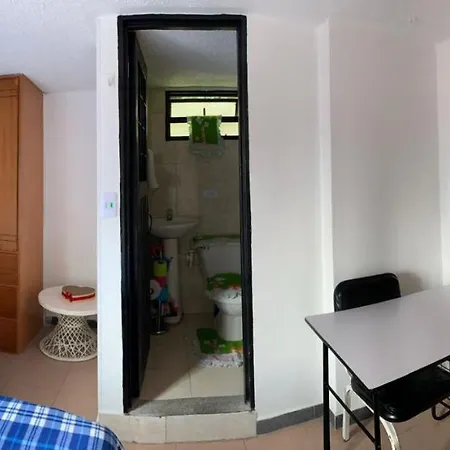 Hostel U-3