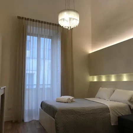 Motta Palace Apartments & Rooms-3