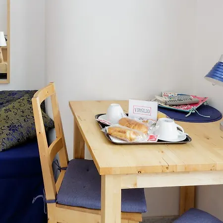 Domus Manlii B&B-2