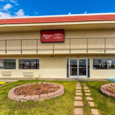 Red Roof Inn Phoenix- Midtown-3