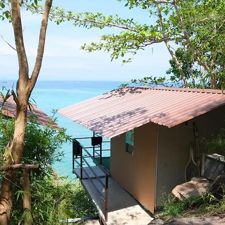 Phi Phi Seaside Bungalow-2