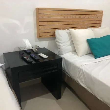 Hotel D'Atyi 10 Avenue-3