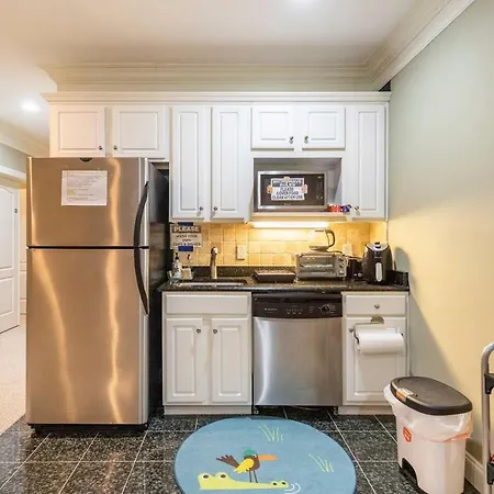Private Master Room Downtown Atlanta-3