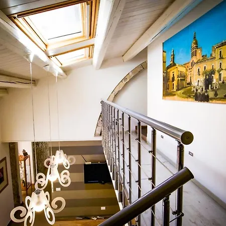 Abraxia B&B-3