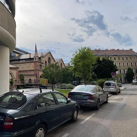 Riverside Rooms-2