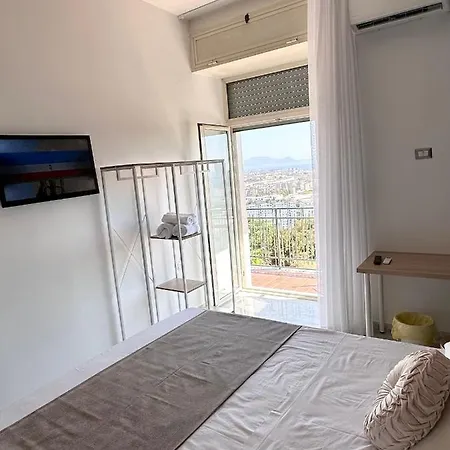 Airport Seaview Rooms-3
