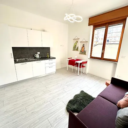Marghespace Zona Stazione Centrale Appartamento Con Letto Matrimoniale E Bagno-2