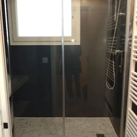 Suite Privee A Bordeaux Cauderan-2