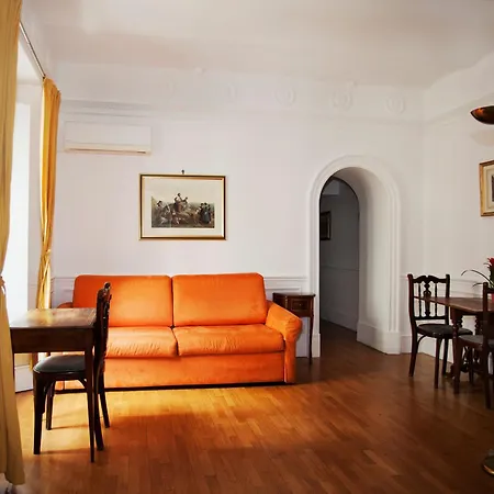 Martina House-2