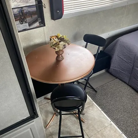 Tiny Rv Stone Pool Inn, Pets Stay Free, Zion National Park, Your Private Oasis!-2