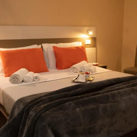 La Perla Amantea - Rooms & Apartaments-3