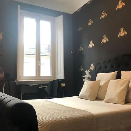 Lippi 42 Guest House Single Room'S In Villa With Garden-2