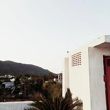 Cocoon Auberge-3