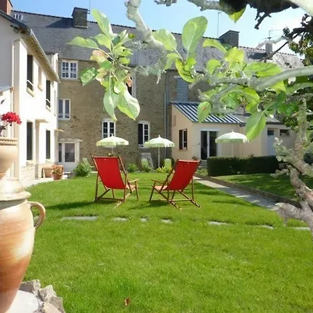 Maison d'Hôtes Les Belles de Mai-3