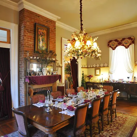 Hh Whitney House - A Bed & Breakfast On The Historic Esplanade-3