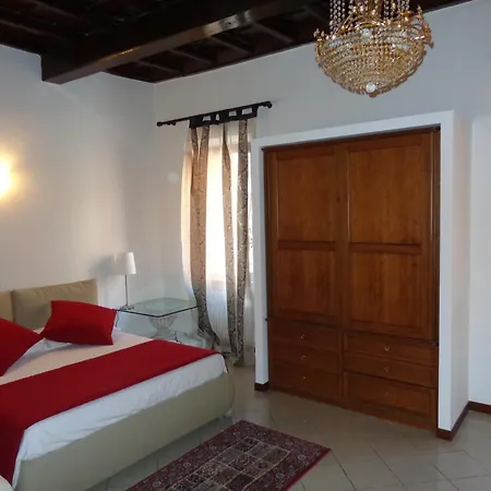 Borgo Pio 91-2