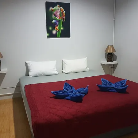 Sleep Easy Krabi Guest House-2